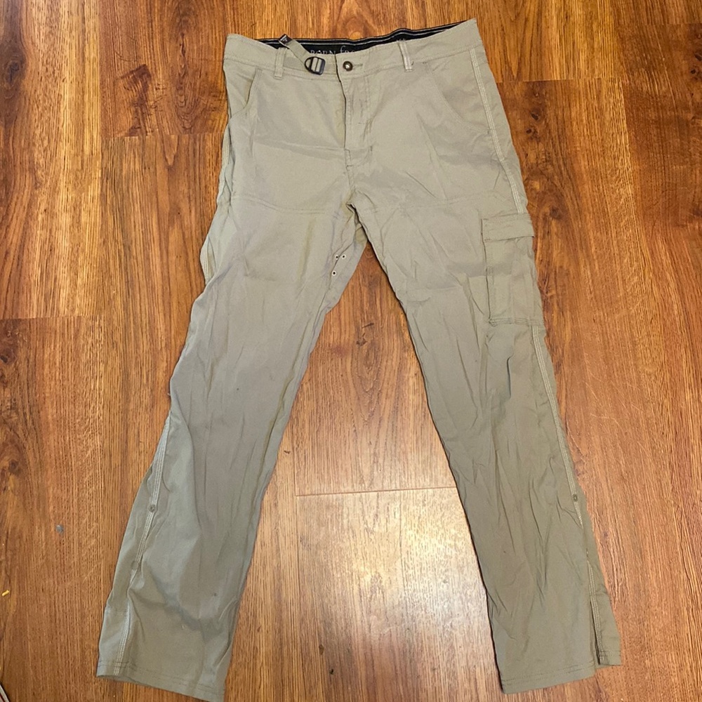 prAna Zion Pants - Size M - 32” Length